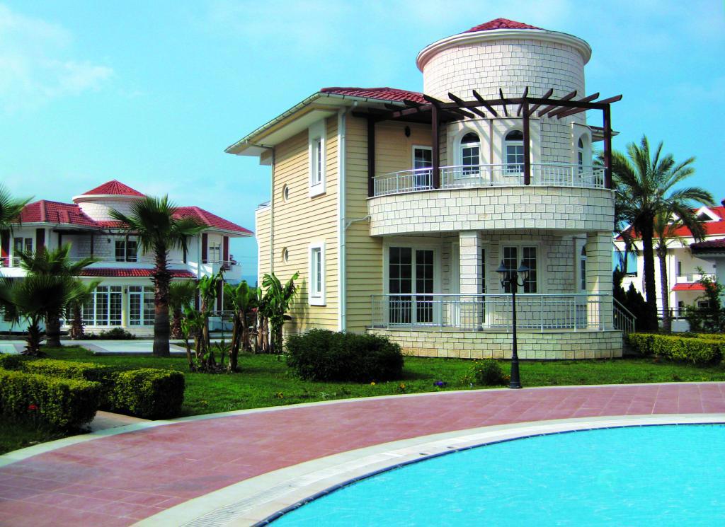 Tropicano Family Villas