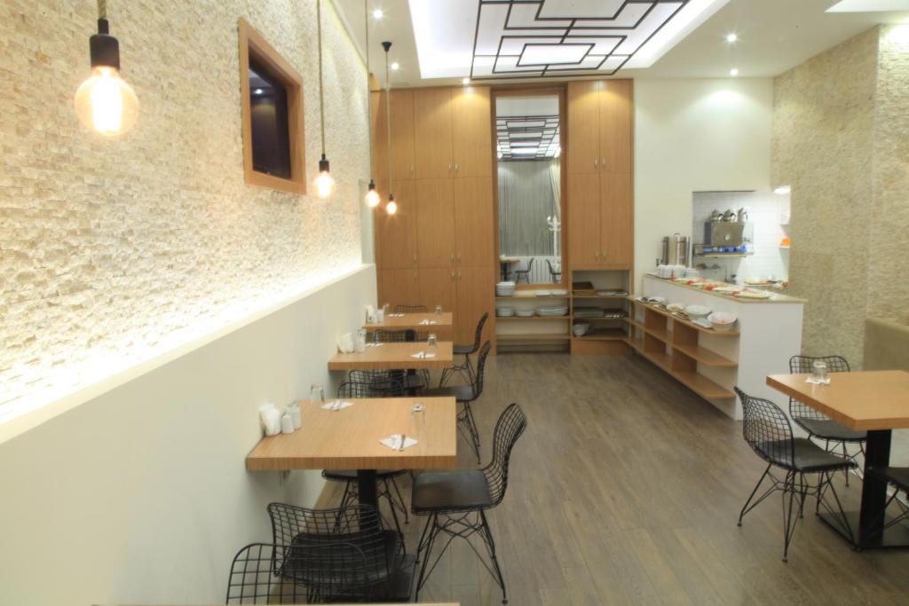 Okur Otel