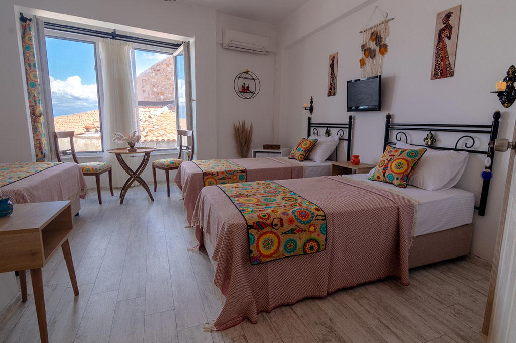 E2 Deniz Otel