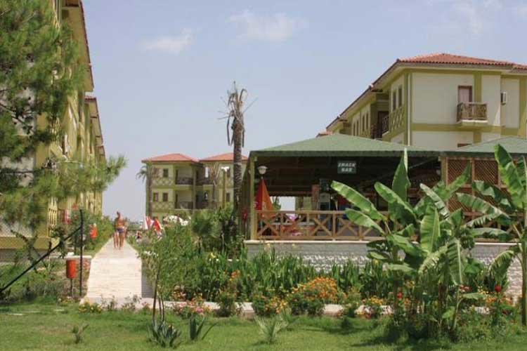 Club Lagonya Garden