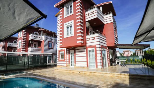 Happy Land Golf Villas
