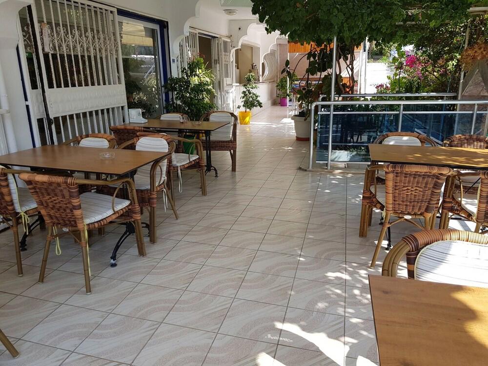 Özgün Apart Hotel