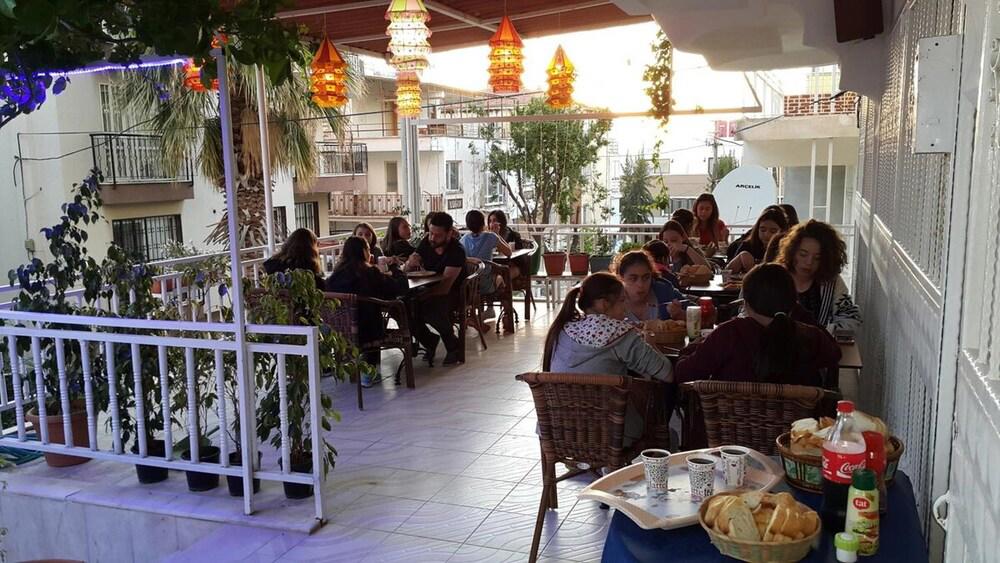 Özgün Apart Hotel