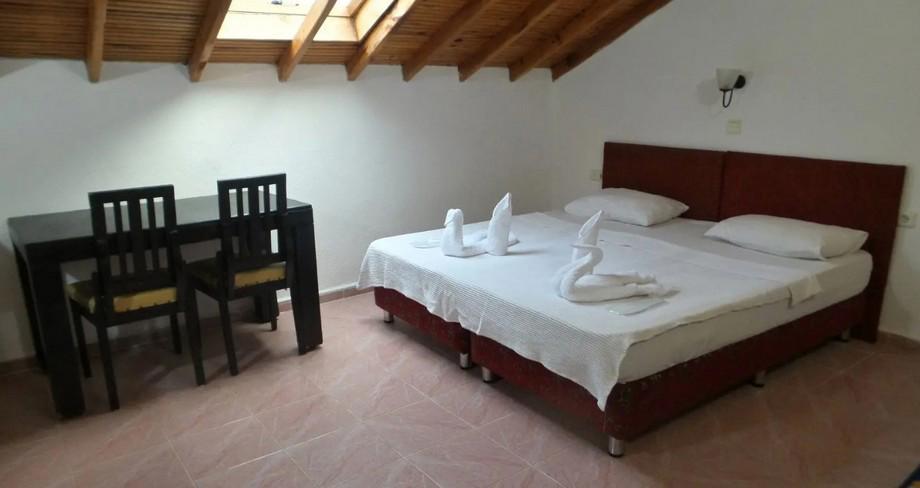 Native Hotel