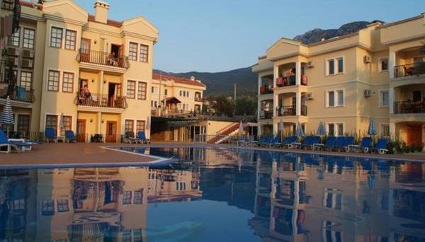 Sea Breeze Hotel & Apartments