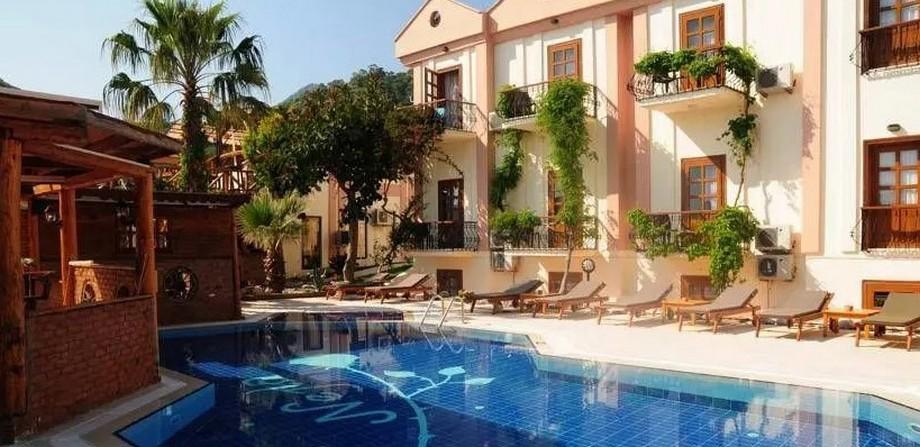 Flying Dutchman Hotel