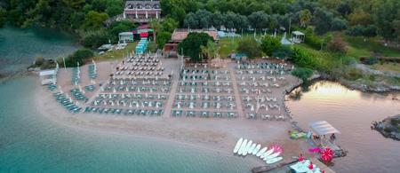 S3 Seahorse Hotel & Beach Club