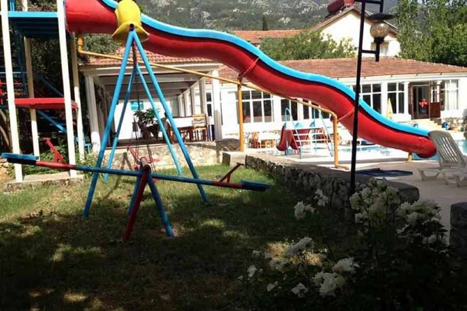 Klas Hotel