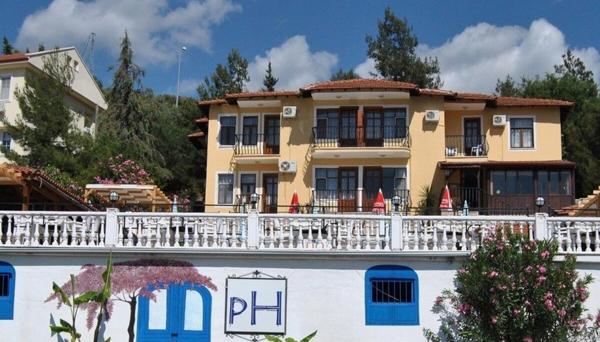 Ph Hotel