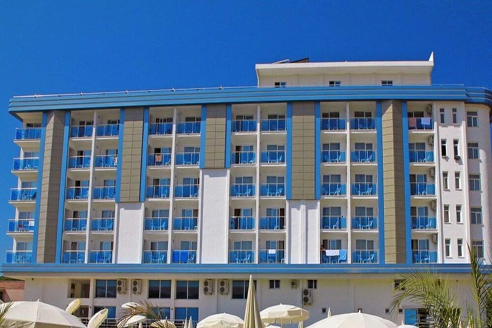The Gap Hotel Kusadasi