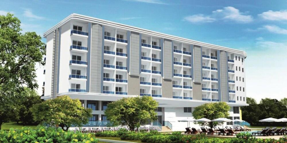 The Gap Hotel Kusadasi