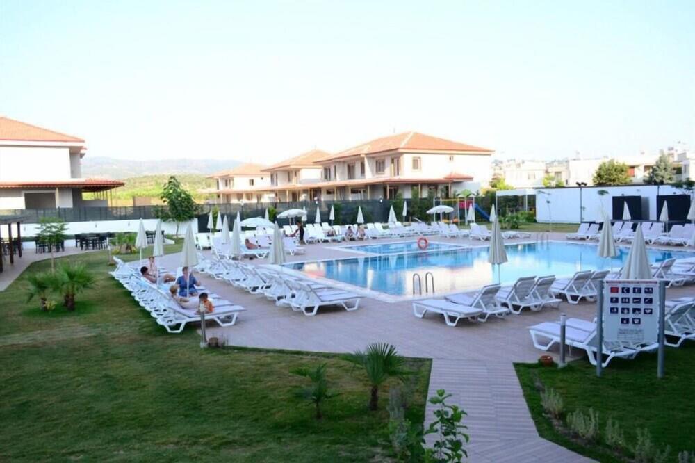 The Gap Hotel Kusadasi