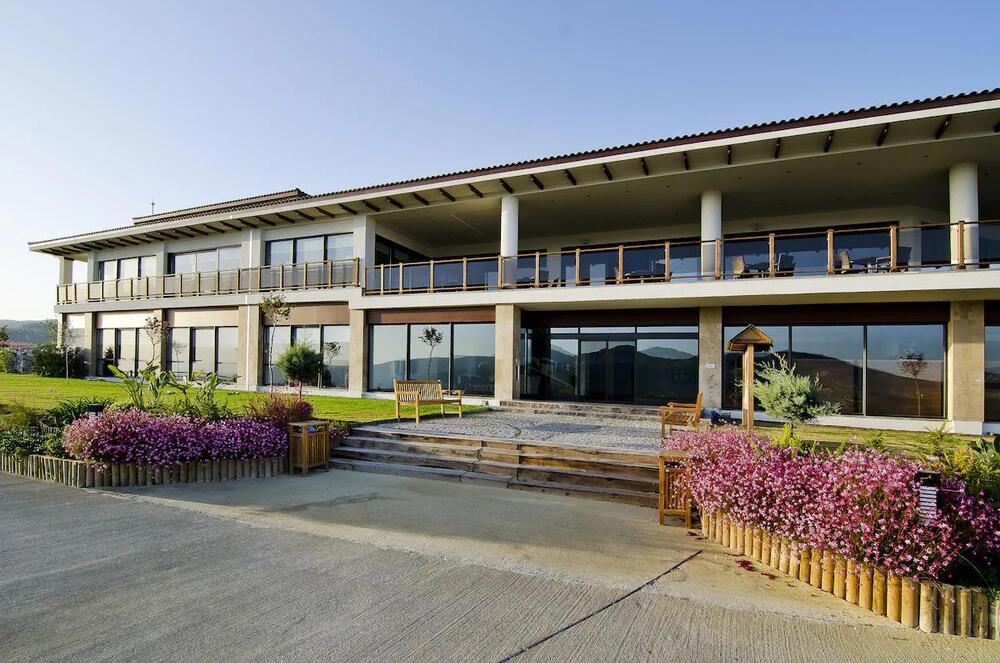 Ramada Resort by Wyndham Kuşadası & Golf