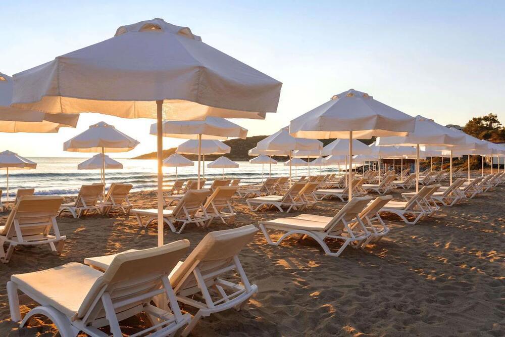 Ramada Resort by Wyndham Kuşadası & Golf