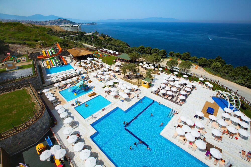 Ramada Resort by Wyndham Kuşadası & Golf