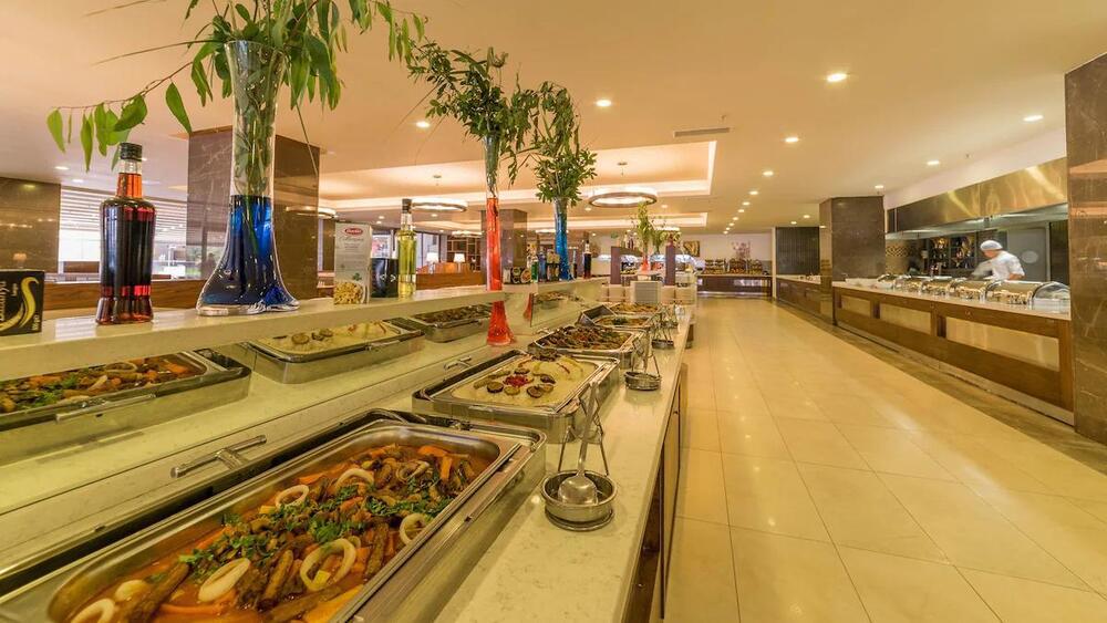 Ramada Resort by Wyndham Kuşadası & Golf