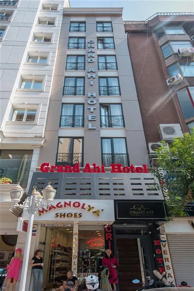 Grand Ahi Hotel