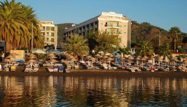 Paşa Beach Hotel