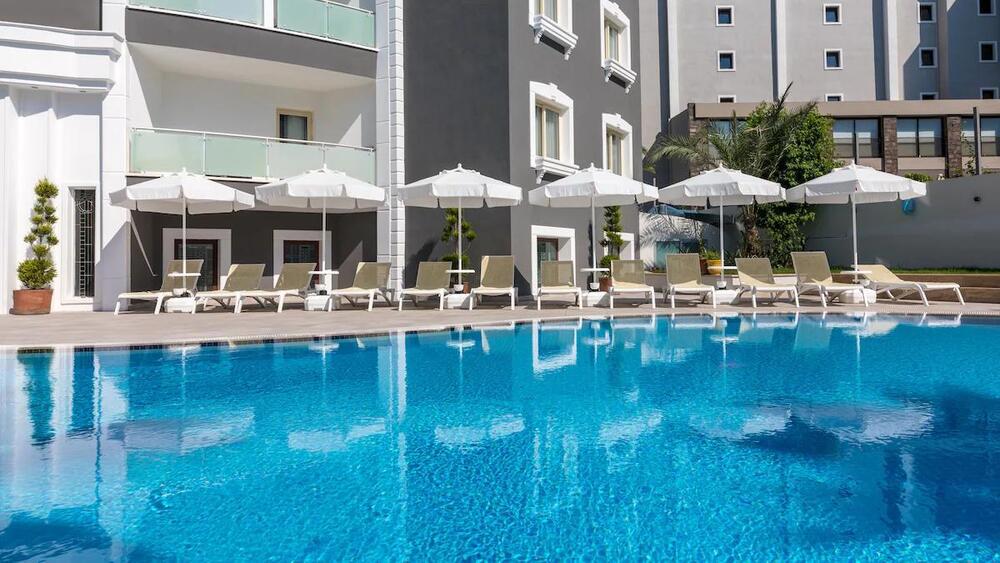 Motto Premium Hotel & Spa