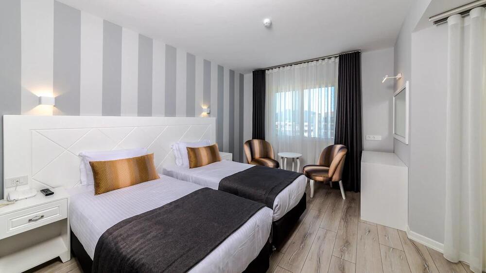 Motto Premium Hotel & Spa