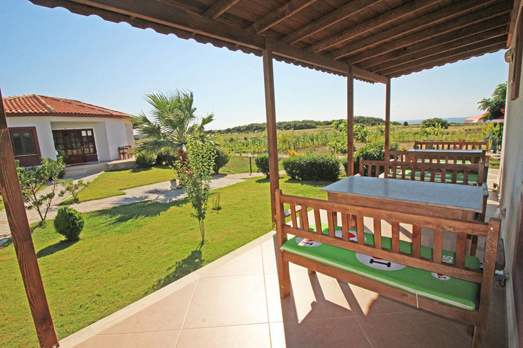Karina Vineyard House