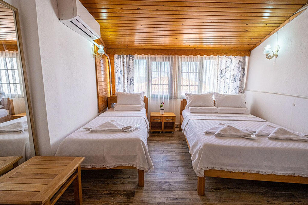 Lara Butik Hotel
