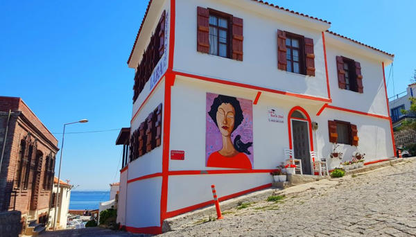 Lara Butik Hotel