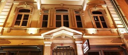 Royal Tophane Hotel