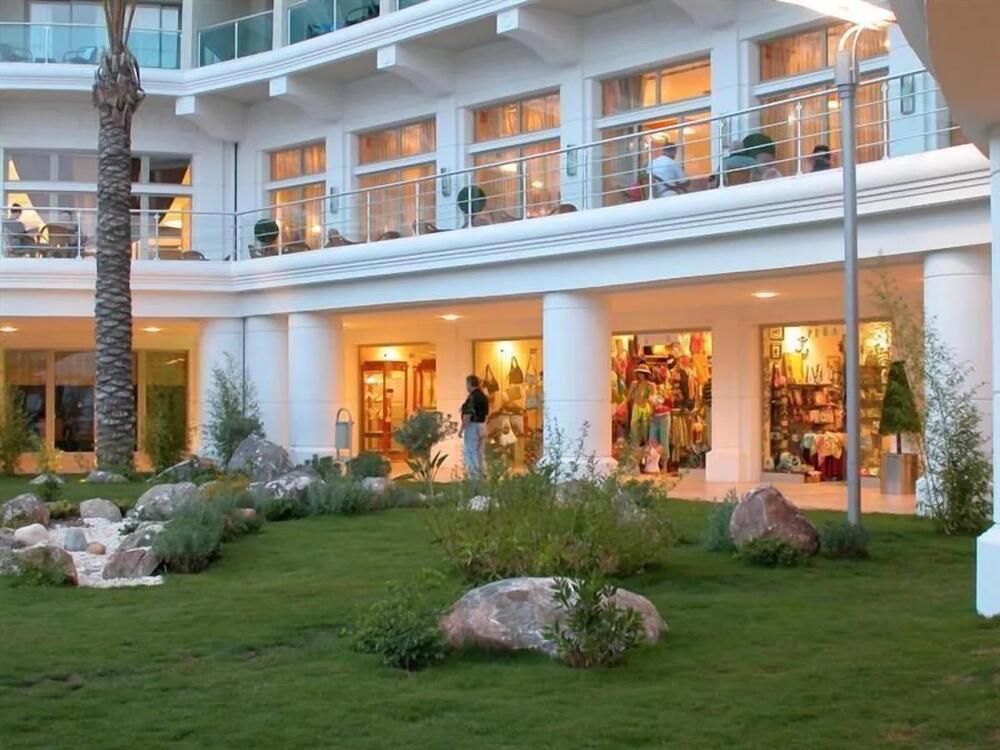 Pineta Park Deluxe Hotel