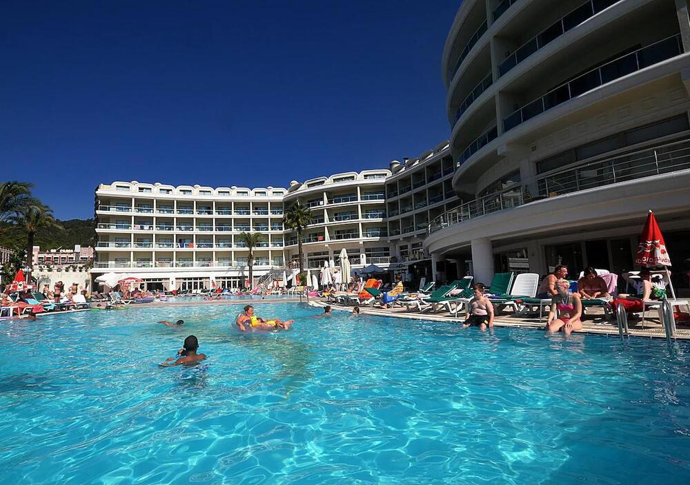 Pineta Park Deluxe Hotel