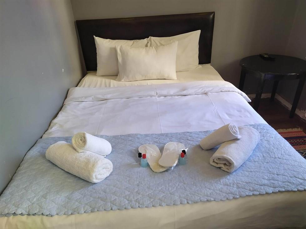 White Apart Hotel