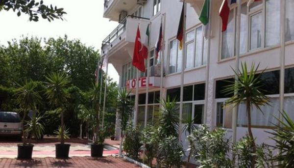 Flash Hotel