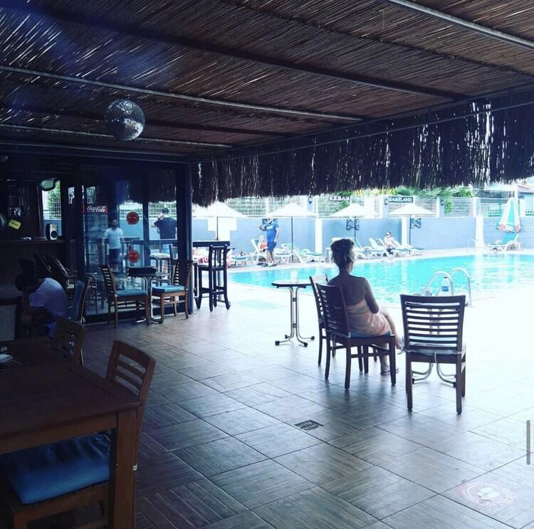 7 Brothers Hotel