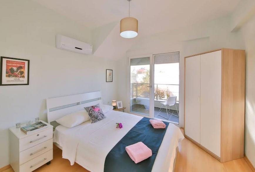 Ev Villas