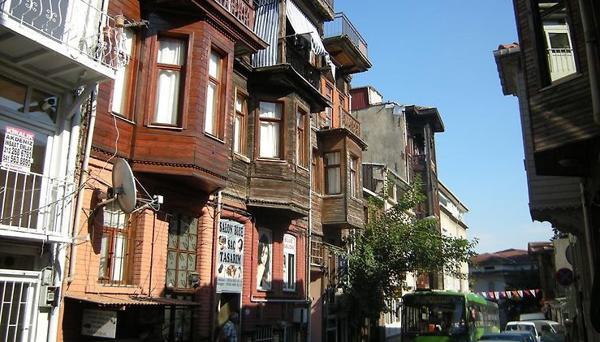 Dzg House