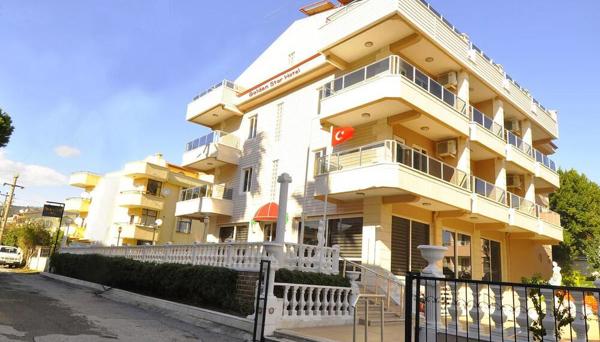 Golden Star Hotel