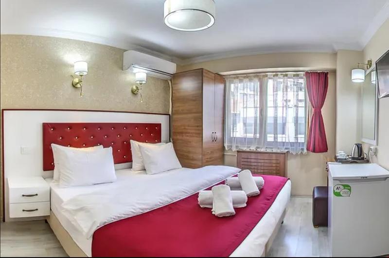 Cihangir Palace Hotel