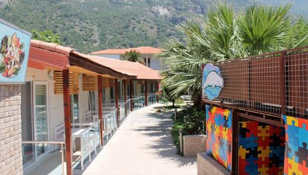 Cetin Motel