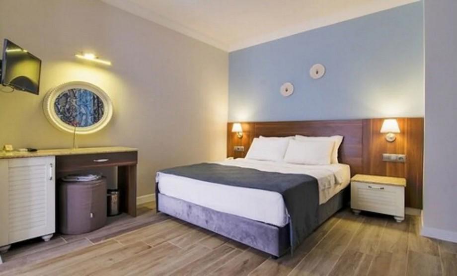 Bronze Hotel
