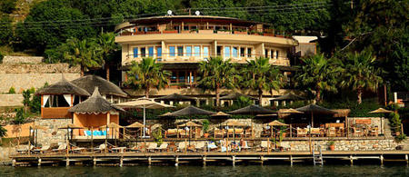 Loryma Luxury Boutique