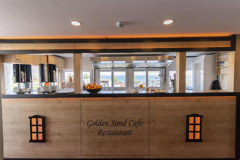 Golden Sand Hotel