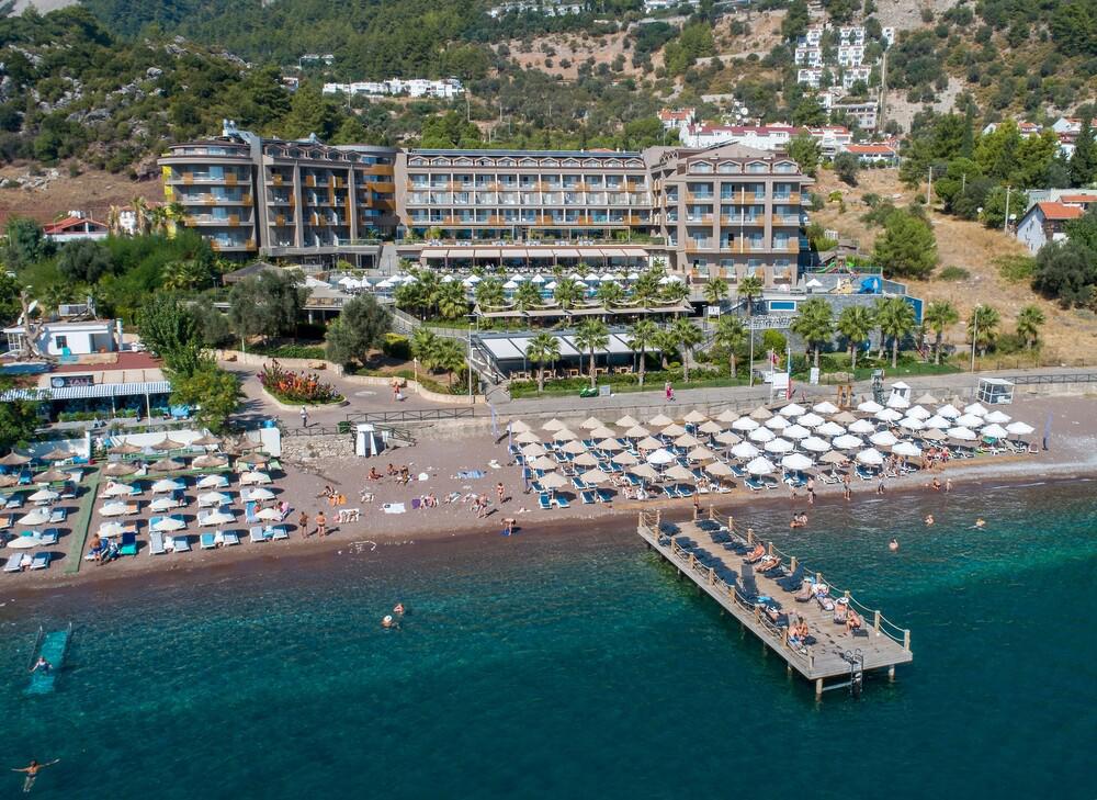 Turunç Premium Otel