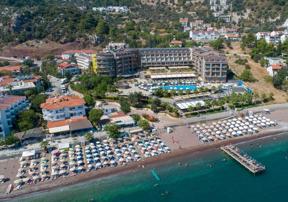 Turunç Premium Otel