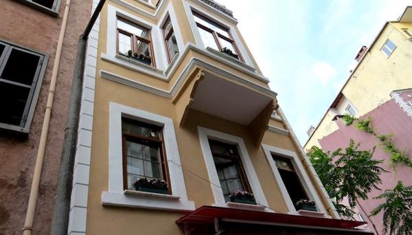 Istanberry Sunshine Flats