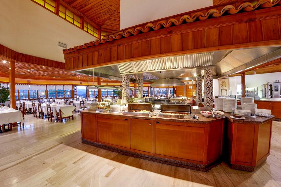 Montana Pine Resort Hotel & Spa