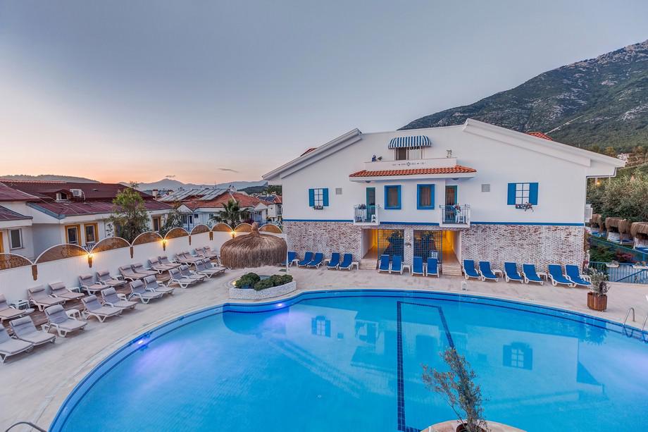 Monta Verde Hotels & Villas