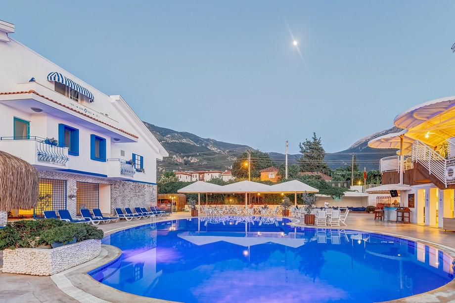 Monta Verde Hotels & Villas