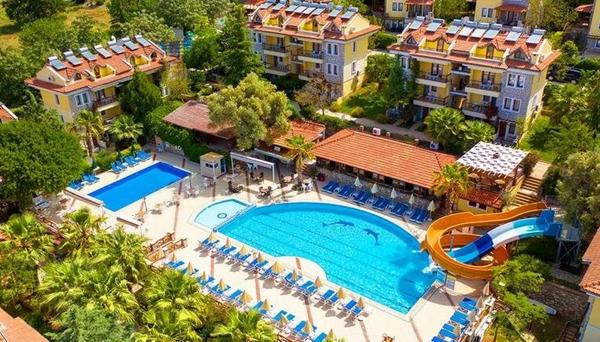 Perdikia Hill & Family Hotel