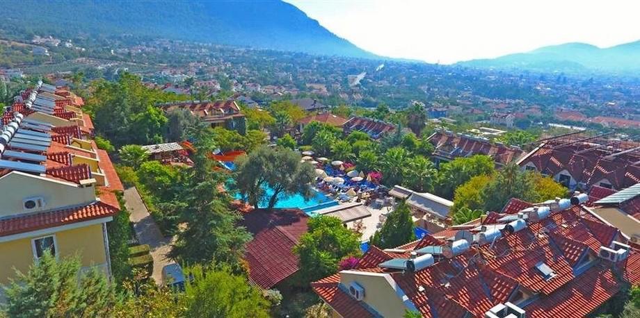 Perdikia Hill & Family Hotel
