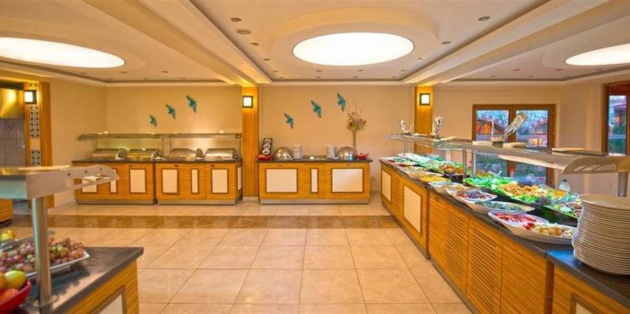 Perdikia Hill & Family Hotel